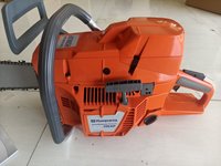 Gergaji Mesin Bensin Husqvarna 395XP dengan Batang 36 Inci, Tugas Berat Profesional, Gergaji Rantai 395 untuk Penebangan dan Pemotongan Pohon, Motosierra
