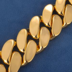 Bracciale con catena a maglia cubana di Miami di larghezza <span class=keywords><strong>30mm</strong></span> di fabbrica Hip Hop reale <span class=keywords><strong>30mm</strong></span> S925 argento 9k 10 14k 18k oro massiccio <span class=keywords><strong>30mm</strong></span> di larghezza - Product Image 5