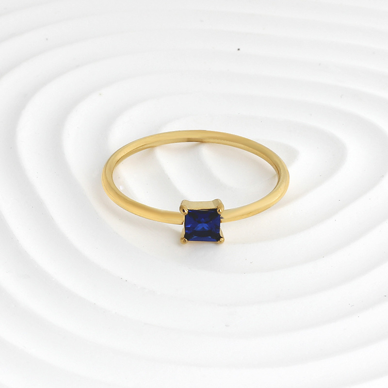 R0002 carré/bleu saphir