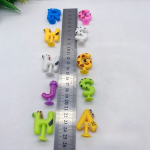 Jouets sensoriels à eau Fidget 26 pièces pour les tout-petits Alphabet éducatif et jouet animal avec 45-50mm TPR ventouse ventouses nouveauté Gag - Product Image 2