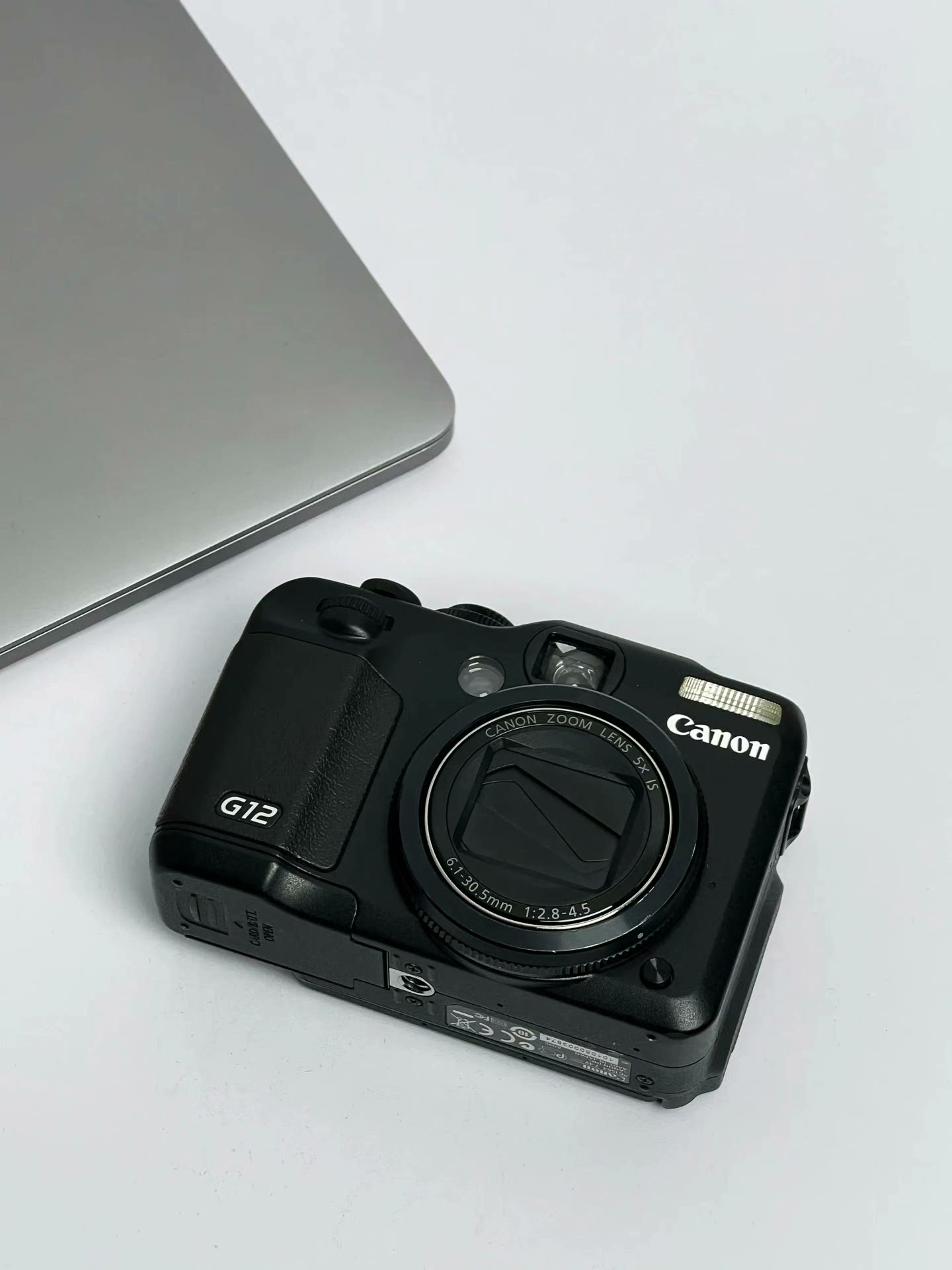 完動・美品】Canon Power Shot G12 SDカード16GB付き CANON PowerShot