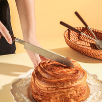 Ensemble d'ustensiles de cuisine en acier inoxydable 304, spatule pelle à gâteau et cuillère de service à manche en noyer, collection 2024, vente chaude