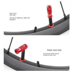 Outil pour <span class=keywords><strong>valve</strong></span> <span class=keywords><strong>Presta</strong></span> - Capuchon anti-poussière intégré en alliage d'aluminium en plusieurs couleurs - Product Image 5