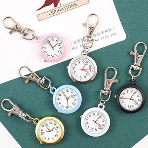 <span class=keywords><strong>Montre</strong></span> de <span class=keywords><strong>poche</strong></span> vintage à quartz pour <span class=keywords><strong>femme</strong></span>, populaire et tendance, avec bracelet en acier inoxydable, broche et porte-clés - Product Image 1