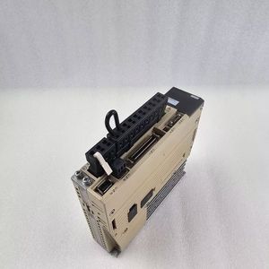 Nuevo Controlador de Servidor Original SGDV-R90A01A SGDV-2R8A01B002000 SGDV-120D01A SGDV-120A11A SGDV-1R9D11A SGDV-7R6A11A - Product Image 4