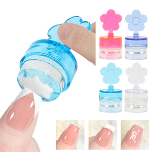 Timbro per Unghie con Testa in Silicone Sostituibile, Include Tappo e Raschietto per Nail Art Fai-da-Te - Product Image 1