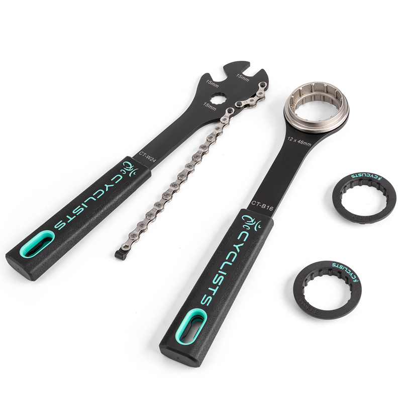 Cyclists 27-in-1 Bicycle Repair Kit & Chain Tool