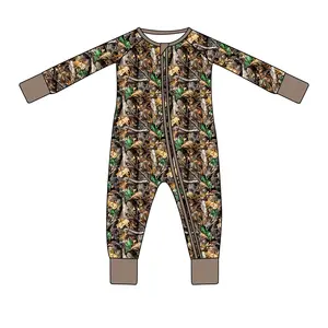 Hand Smocked Baby Bubble OEM ODM Baby Smocked Romper Wholesale Manufacturer Velvet Baby Romper Jumpsuit For New Born Girl