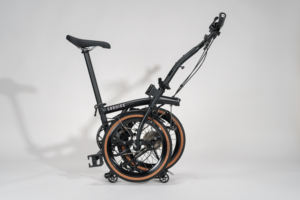 Bicicletta Pieghevole Litepro 16" Mini a 6 Velocità con Telaio Ripiegabile in Tre Parti in Acciaio e Lega di Alluminio, Manubrio Orizzontale e Doppio Freno a V - Product Image 1