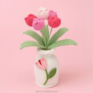 Plantes artificielles en pot, fleurs en fil crocheté faites à la main, tulipe au crochet en pot pour la décoration de la maison et les cadeaux de la Saint-Valentin - Product Image 6