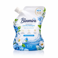 Sachet de lessive à dose unique 10 ml, forme découpée, trou de suspension, thermoscellable, personnalisable OEM pour lessive liquide, échantillon de voyage pour hôtel