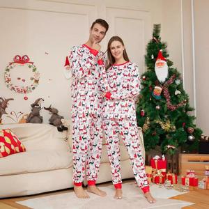 Pijamas de Natal com Estampa Completa de Renas, Conjunto de Pijamas Respirável e Macio para Adultos, 2 Peças para Mulheres - Product Image 1