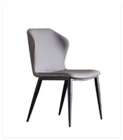 Chaise de salle à manger commerciale moderne, robuste et durable, au design innovant, écologique et facile à nettoyer, idéale pour les hôtels et les appartements.