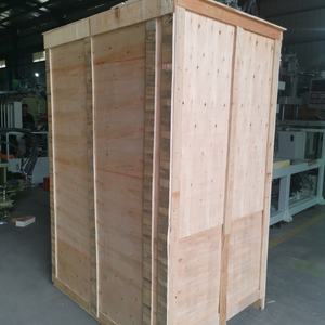 Machine de moulage par injection à basse pression à colle thermofusible verticale/horizontale pour le surmoulage de cartes de circuits imprimés - Product Image 6