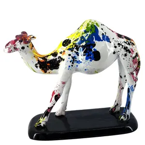 Mini estatueta camel de resina para decoração, artesanato em resina estilo europeu de animais para decoração de jardim ao ar livre, tecnologia doméstica, 2021