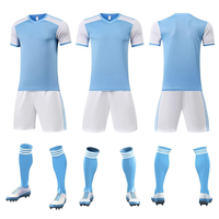 Herren-Trainings-Fußballtrikot-Set mit Wärmeübertragungsdruck von Teamnummern/Namen, 100% Polyester, Schnelltrocknend, Kurzarm