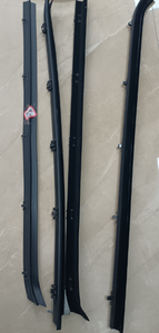 דלת רכב חמה מחוץ לחלון גומי חותם גומי שחור דפוס צבע שחור אריגה - Product Image 4