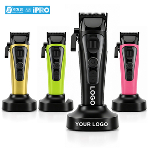 <span class=keywords><strong>Cortadora</strong></span> <span class=keywords><strong>de</strong></span> Pelo Profesional con Logotipo Personalizado, 8000 RPM, 4500 mAh, con Cuchilla <span class=keywords><strong>de</strong></span> Cerámica DLC, Tecnología <span class=keywords><strong>de</strong></span> Rotor Externo sin Escobillas, Base <span class=keywords><strong>de</strong></span> Carga - Product Image 1