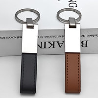 Porte-clés en cuir PU personnalisé avec gravure au laser Nom Monogramme personnalisé Porte-clés pour cadeau de Saint-Valentin