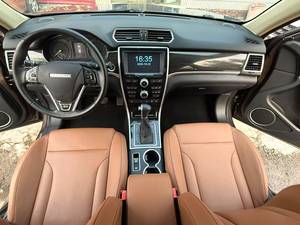 Auto Usado Haval 2017 H2 1.5T 2WD Modelo de Lujo con Etiqueta Roja Semiautomático Eficiente en Consumo de Combustible Potente y Eficiente Auto Usado de Gasolina - Product Image 6