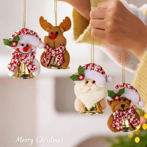 Décorations de Noël en peluche : Père Noël, Bonhomme de neige <span class=keywords><strong>et</strong></span> Ours en peluche avec clochette dorée – Décorations suspendues en tissu doux pour les fêtes - Product Image 2