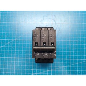 PHOENIX CONTACT TMC 3 M1 122 20A Usado como está, piezas de equipos semiconductores antiguos - Product Image 4