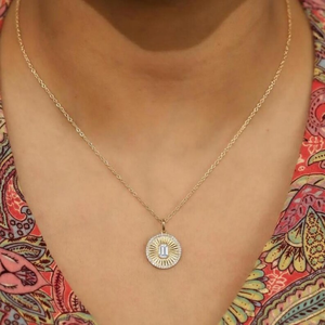 จี้เพชรแล็บพรีเมียมทรงซันเบิร์สต์ สร้อยคอทองคำแท้ ดีไซน์เรียบหรู ของขวัญสุดสง่างามสำหรับผู้หญิง วันครบรอบ วันเกิด - Product Image 4