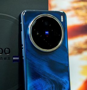 Teléfono Inteligente <span class=keywords><strong>Vivo</strong></span> X200 Usado, Pantalla AMOLED de 6.67 Pulgadas, 120 Hz, Dimensity 9400, OTA, Batería de 5800 mAh, Cámara de 50 MP, Android 15, 5G, CPU Octa Core - Product Image 6