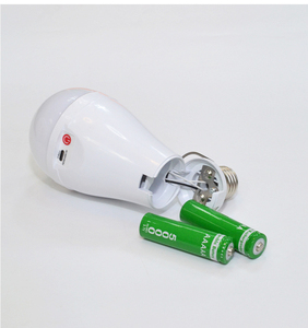 Ampoule LED d'urgence 6000K blanc froid, corps en plastique, batterie Li-ion 4800mAh, contrôle par capteur tactile, protection IP30, extérieur - Product Image 1