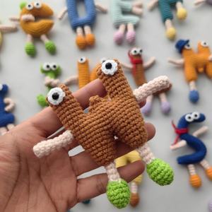 Meilleur prix de vente en 2026, alphabet et chiffres faits à la main, peluche amigurumi, poupée au crochet, porte-clés, meilleur cadeau de Noël ou d'anniversaire - Product Image 4