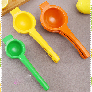 Wholesale In-Stock Multifunctional Metal Juicer Manual <strong>Fruit</strong> <strong>Press</strong> with Thick Lemon Clip for Kitchen Utensil Vegetable Usage - Product Image 6
