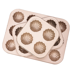 Molde Profesional para <span class=keywords><strong>Muffins</strong></span> de Acero al Carbono Dorado, Ecológico y Antiadherente en Forma de Concha para una Cocción Perfecta en Todo Momento - Product Image 1