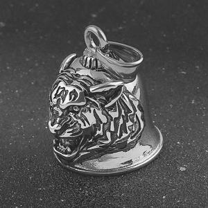 Collar con Colgante de Campana de Motociclista, Estilo Punk Vintage, con Diseño de Tigre, para Hombre - Product Image 4