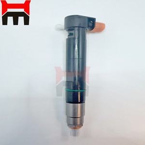 Iniettore Carburante 28337917 per Caricatore D24 D18 Track T450 T550 T590 T595 T630 T650 - Product Image 1