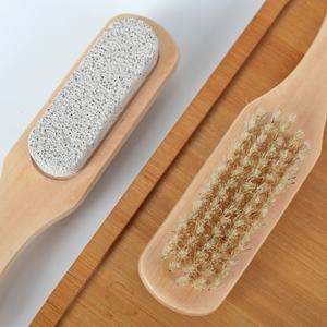 Pédicure 2 en 1 gommage Double face des pieds avec manche en bois <span class=keywords><strong>lime</strong></span> à pieds et <span class=keywords><strong>pierre</strong></span> ponce brosse de nettoyage brosse à épousseter les ongles - Product Image 2