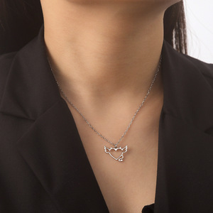 Nouveau Collier Cœur Créatif en Acier Inoxydable, Pendentif Amour Creux Tendance, Plaqué Or, pour Couples - Product Image 5