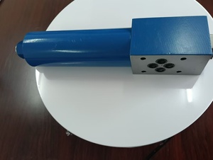 Amortiguador Delantero para Auto 56110-9Z425, Gran Descuento, Nuevo, Suspensión Trasera para VAN, Rendimiento Estable - Product Image 1