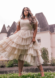 2024 verano elegante moda personalizada mujer <span class=keywords><strong>Boutique</strong></span> señoras encaje <span class=keywords><strong>blanco</strong></span> flutter manga bola vestidos de boda para mujeres - Product Image 4