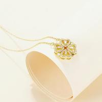Non ternir 18k plaqué or bijoux en acier inoxydable magnétique pliant Zircon 4 quatre coeur feuille trèfle pendentif collier pour les femmes
