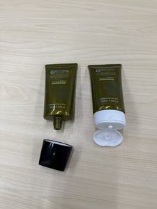 Juego <span class=keywords><strong>de</strong></span> Tubos para el Cuidado del Cabello <span class=keywords><strong>de</strong></span> 100 ml, Color Verde Oliva, con Tapa Abatible y Rosca, Personalizado, OEM, ODM - Product Image 5