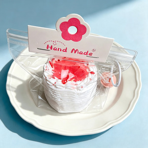Jouet <span class=keywords><strong>de</strong></span> décompression en silicone <span class=keywords><strong>de</strong></span> qualité alimentaire, modèle Strawberry White Qiao Swiss Roll Pinch Le, produit phare transfrontalier - Product Image 4