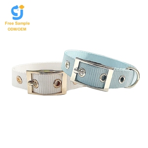 Collier pour chien classique en polyester, doux, respirant, durable, réglable, avec rivets, fermeture à boucle pour chiens de petite et moyenne taille - Product Image 1