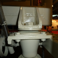 Isolateur de vibration conique en caoutchouc à haute capacité de compression pour véhicules commerciaux/moteurs – Service de découpe