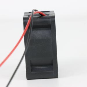 Ventilador Axial de Refrigeración SUNON HAC0251S4-000C-999 Eléctrico 40x40x20mm 12VDC 45mA 0.64W 6000RPM 7.7CFM con Rodamiento de Manguito ODM - Product Image 3