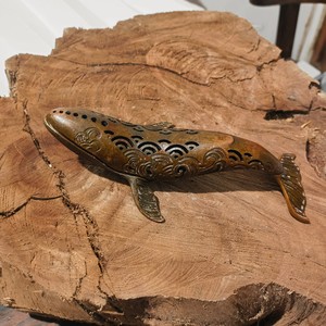 Antiquités et articles divers ruraux KI Tengqiao, ancien brûleur d'encens en cuivre en forme de baleine, moulage, lignes peintes, ho - Product Image 4