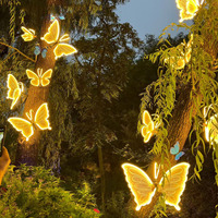 Lumières décoratives artificielles dynamiques en forme de papillon pour extérieur, éclairage de parc, place publique, site touristique, lumières paysagères, lumières de mariage, papillon lumineux.