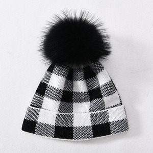 Jxwatcher Bonnet d'hiver en cachemire tricoté épais et chaud de haute qualité pour femme, avec revers, motif écossais, doux, moelleux, et <span class=keywords><strong>pompon</strong></span> en vraie fourrure - Product Image 5