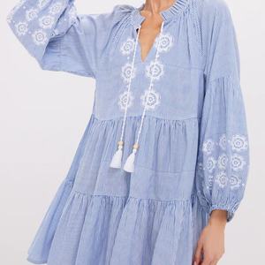 Vestidos de Verano al por Mayor para Mujer, Vestidos Casuales Holgados y Modestos, Vestido Mini con Cuello en V, 100% Algodón, Bordado Floral - Product Image 5