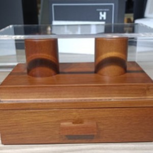 Caja rectangular para relojes de madera con cubierta de acrílico transparente para exhibición y almacenamiento - Product Image 2