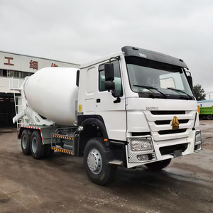 Camion malaxeur à <span class=keywords><strong>béton</strong></span> Howo à <span class=keywords><strong>prix</strong></span> abordable, utilisant des tambours de malaxage de 8m³, 9m³, 10m³, 12m³, 16m³, camion malaxeur à <span class=keywords><strong>béton</strong></span> de 8 mètres cubes - Product Image 2